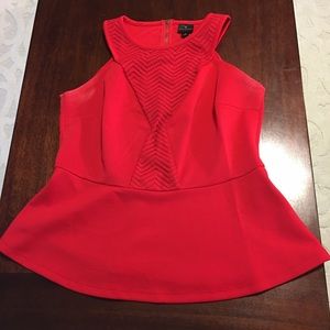 Worthington peplum red sleeveless blouse